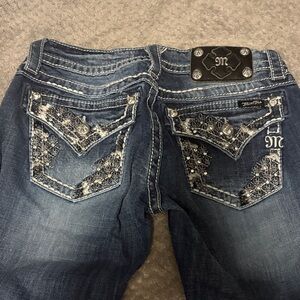Miss Me Dark Blue Embellished Capri jeans